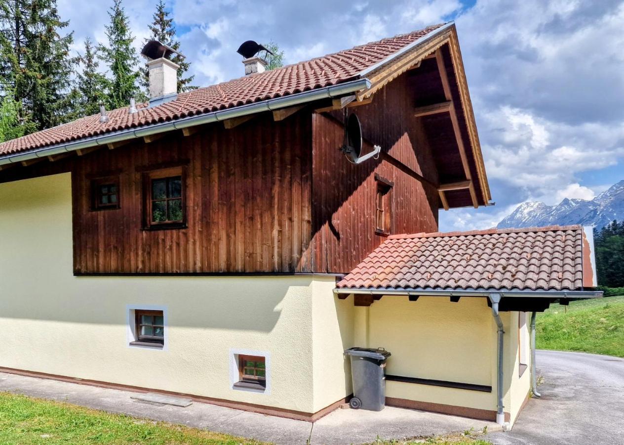 Ferienhaus Alpenschloessl Lermoos Ngoại thất bức ảnh